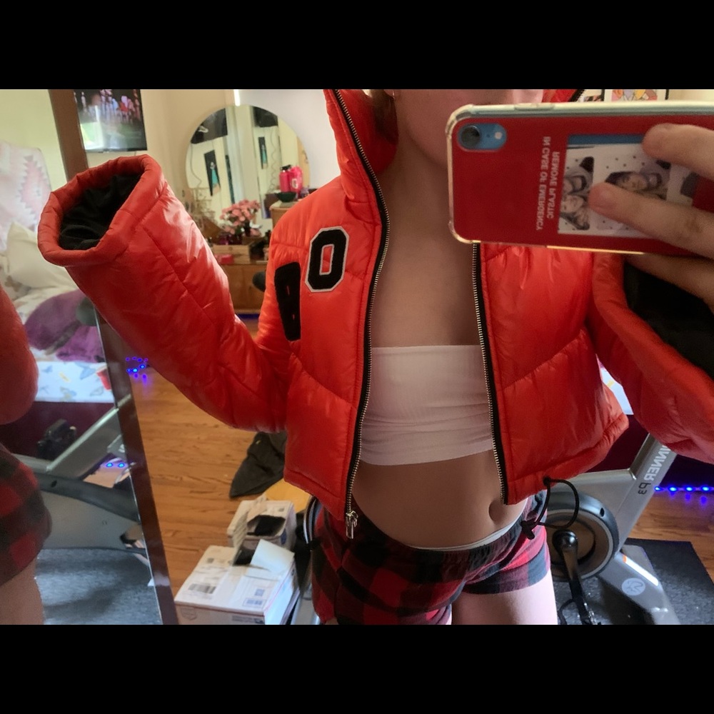 Cropped Puffer Jacket